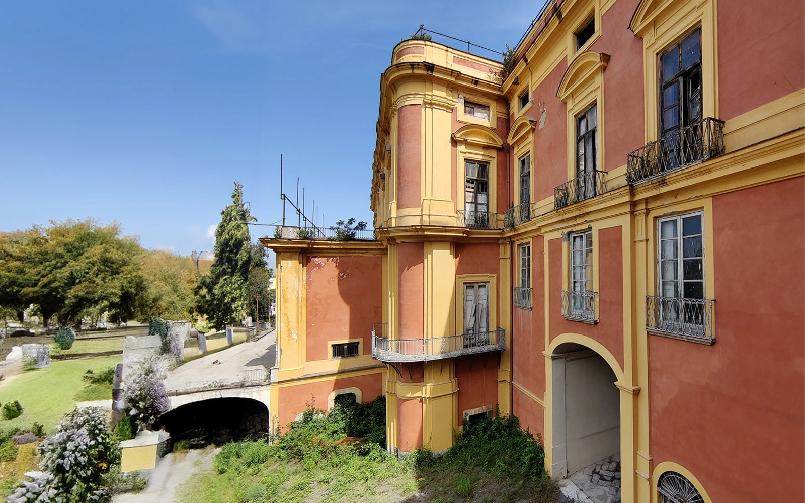 restauro villa favorita napoli
