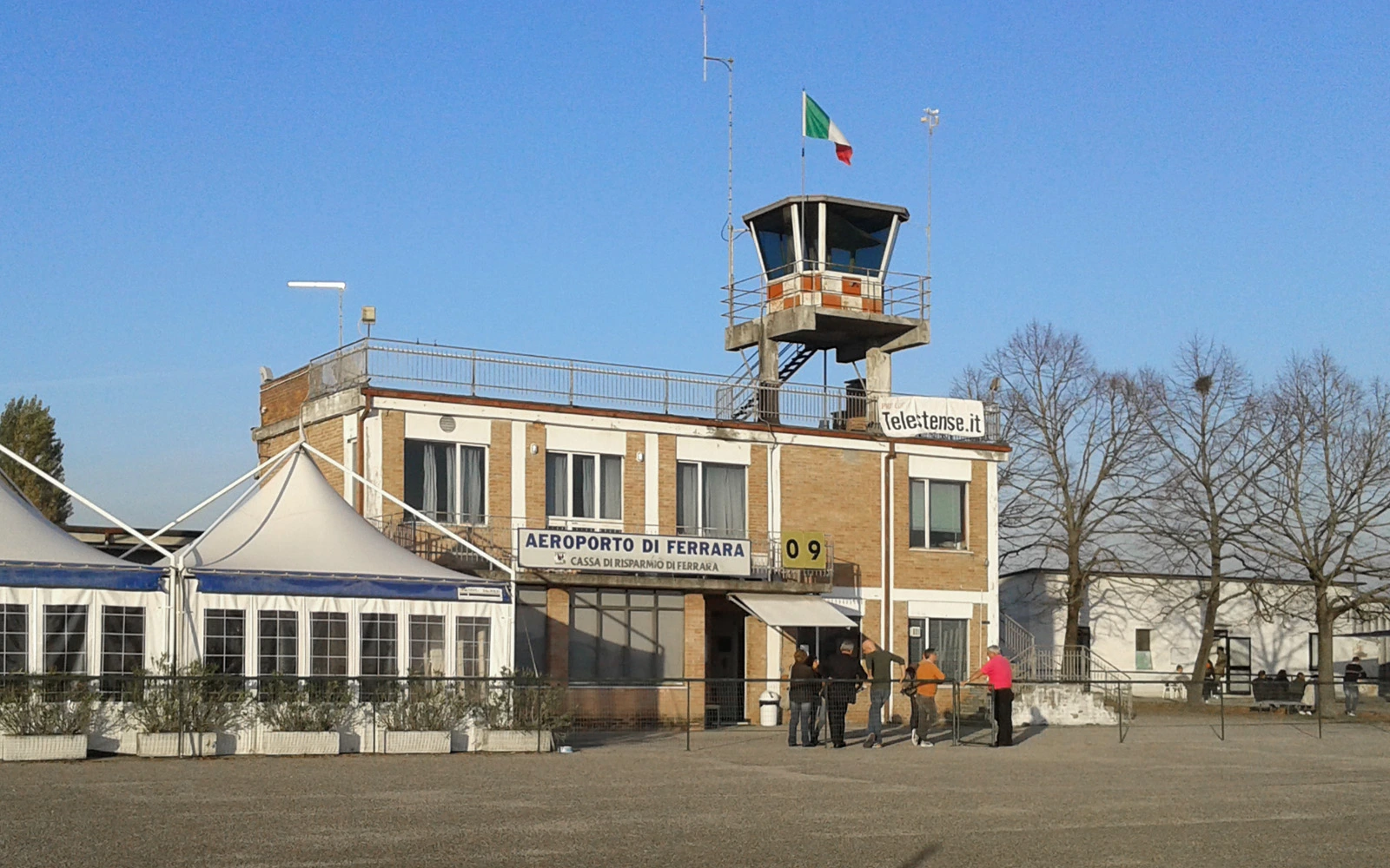 aeroporto san luca ferrara