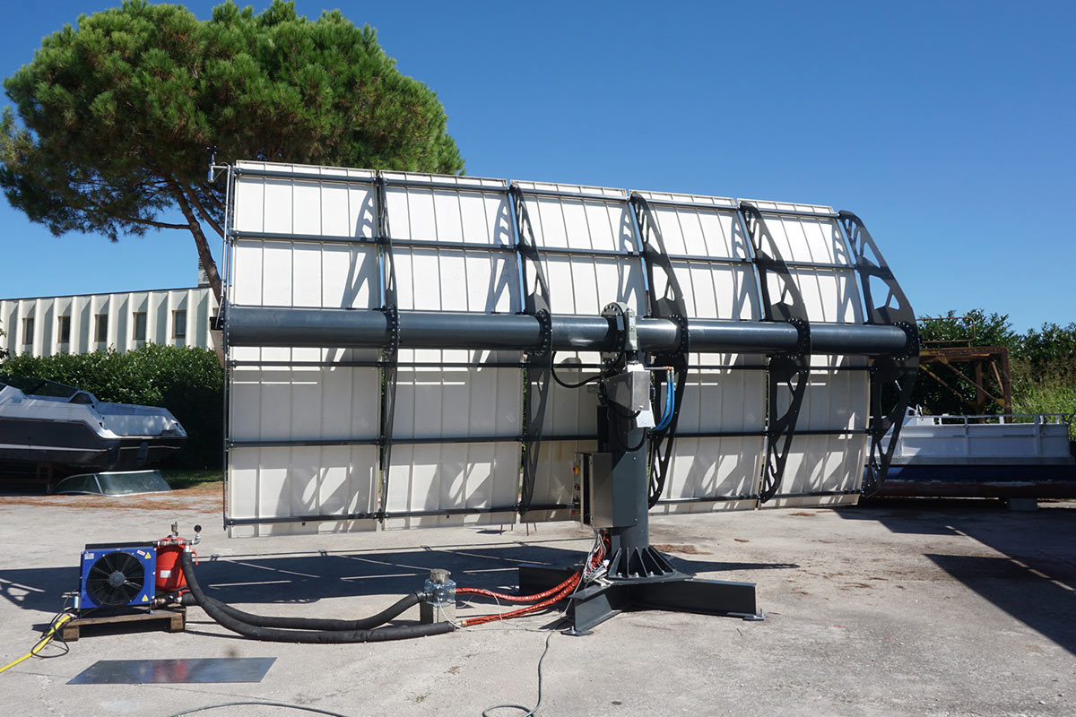 Prototipo per concentratore solare – Padova, Italia